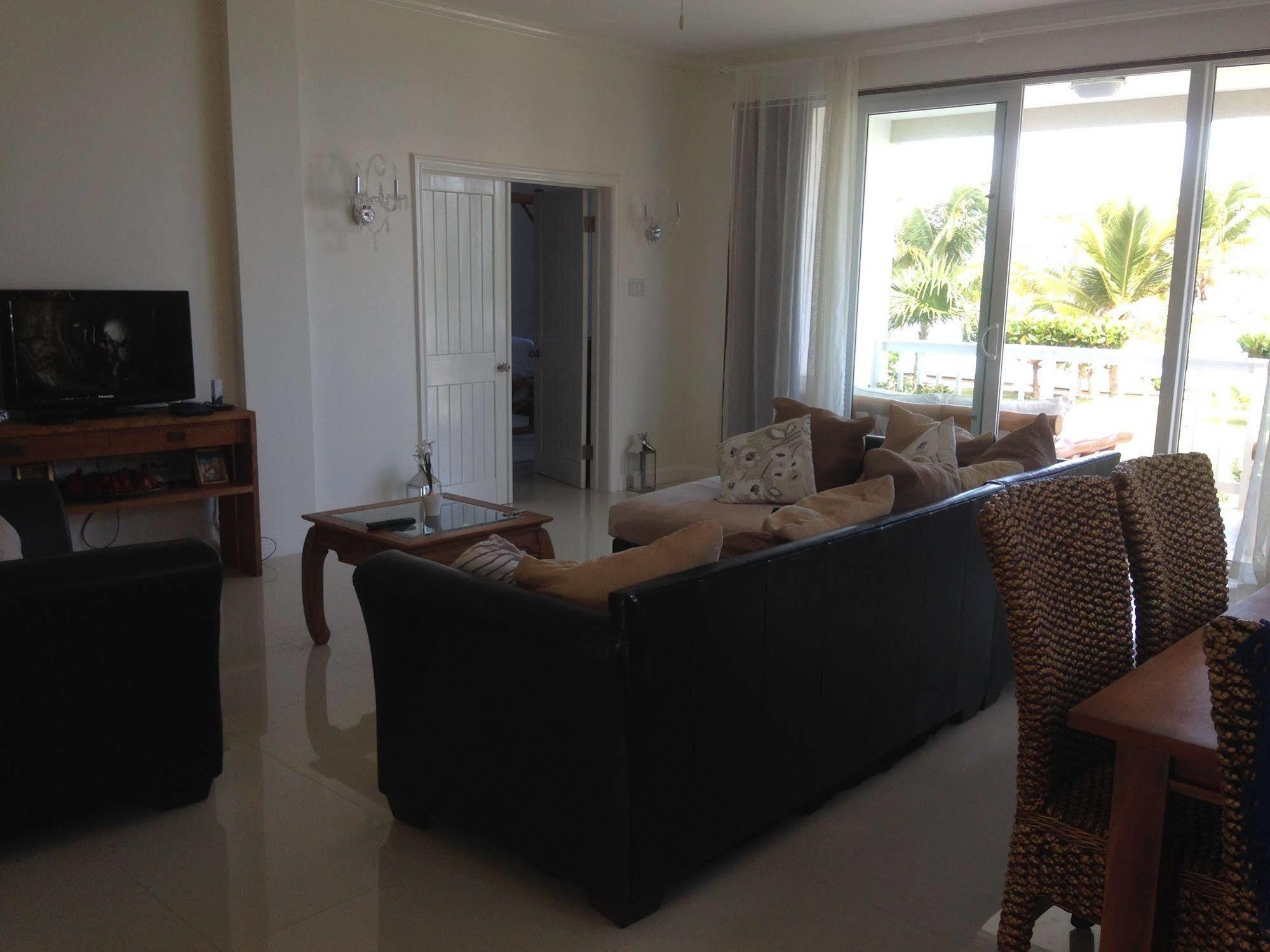 Whispering Seas Jamaica Apartment Ocho Rios Exterior foto